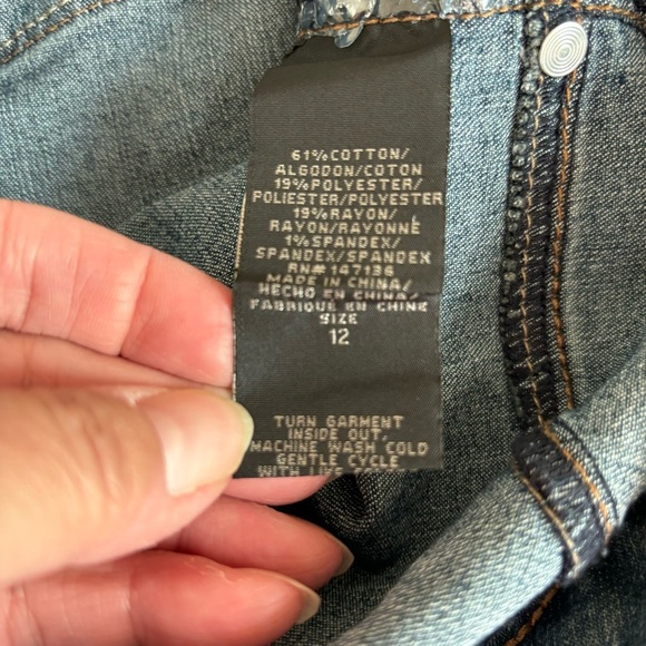 A3 Denim Bermuda Shorts Distressed Raw Hem Women’s Size 12 - Picture 8 of 9